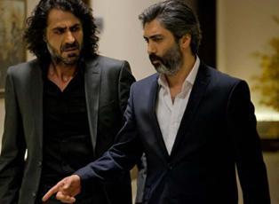 Kurtlar Vadisi’nin Abdülhey’i Kenan Çoban tasını tarağını toplayıp İstanbul'u terk etti