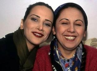 Ayrılsak da Beraberiz&rsquo;in Berna&rsquo;sı Janset Pa&ccedil;al'ı 18 yıl sonra ortaya &ccedil;ıktı