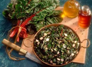 Yol kenarında bile var ama kimse fark etmiyor! D&uuml;nyanın en sağlıklı s&uuml;per besinleri a&ccedil;ıklandı