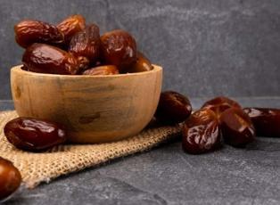 Ramazan&rsquo;ın şifa re&ccedil;etesi hurmanın faydaları saymakla bitmiyor!