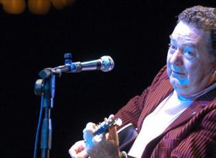 Kayahan'ın bilinmeyen takıntısı yıllar sonra ortaya &ccedil;ıktı! Kızının adında bile dikkat etmiş