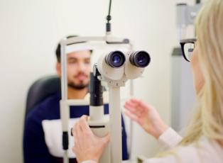 G&ouml;zl&uuml;k ve lens tarih oluyor: Lazerle kalıcı &ccedil;&ouml;z&uuml;m