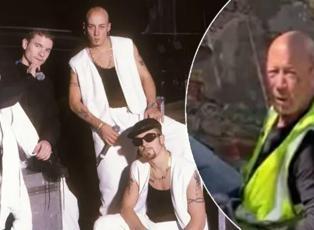 Ş&ouml;hretin zirvesindeydi! John Hendy'nin yeni mesleği hayranlarını şaşkına &ccedil;evirdi