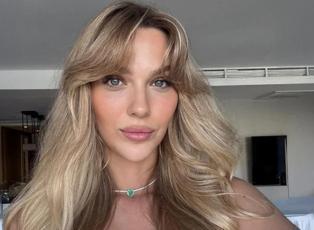 Yasemin Tatlıses'ten y&uuml;reklere su serpen a&ccedil;ıklama: Kayınpederim de oğlum da &ccedil;ok iyi!