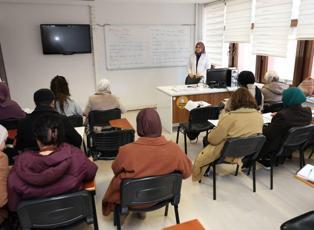 KOMEK&rsquo;te kayıt heyecanı başladı! Binlerce kişiye &uuml;cretsiz eğitim fırsatı