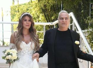 Boşandıktan sonrası ilk kez g&ouml;r&uuml;nt&uuml;lendi! G&uuml;lseren Ceylan'ın y&uuml;z&uuml;ndeki morluklar dikkat &ccedil;ekti