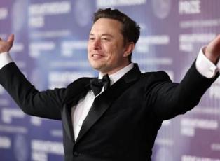 Servetine servet kattı: Elon Musk servetiyle kendi rekorunu kırdı
