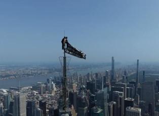 Empire State'nin tepesinde evlilik teklifi: Binaya nasıl tırmandıkları ortaya &ccedil;ıktı