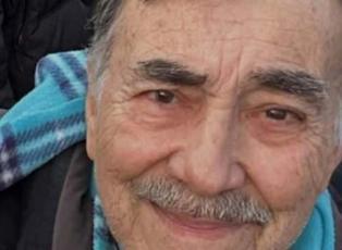Sanat d&uuml;nyasının acı kaybı: Nazmi Şenel hayatını kaybetti!