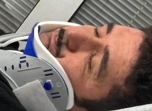 &Uuml;nl&uuml; oyuncu Uğur Akay trafik kazası ge&ccedil;irdi! Eşiyle birlikte &ouml;l&uuml;mden d&ouml;nd&uuml;
