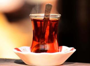 &Ccedil;ayı yanlış demliyormuşuz! &Ccedil;ay ustasından doğru demleme y&ouml;ntemi