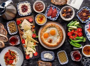  Uzman isim uyardı: Ramazan bayramında sakın bu hataya d&uuml;şmeyin! Sağlığınızdan olmayın