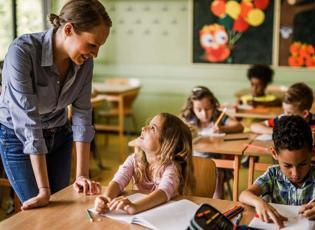 Öğretmenlerin çocuklar üzerindeki etkileri nedir? Çocuğun kişilik gelişiminde öğretmenin rolü
