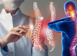 Dinlenince artan bel ağrısına dikkat! Gen&ccedil;leri tehdit eden sinsi hastalık: Ankilozan Spondilit