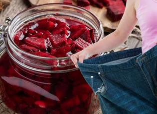 Göbek eritme garantili Pancar kvass tarifi! 7 günde şişkinliği yok eden mucize içecek