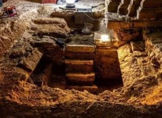 400 yıllık gizem ortaya çıktı! Herkesten gizlenen Mühürlü odanın içinden öyle bir şey çıktı ki