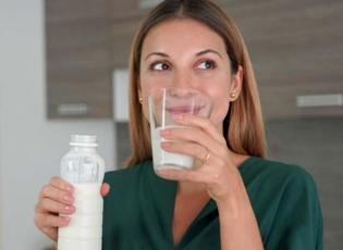 Diyetisyenden uyarı: Sıcaklarda serinlemek için kefir tüketin