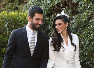 Arda Turan'ın eşi Aslıhan Doğan'dan evladiyelik koleksiyon! Yatırımı dikkat çekti
