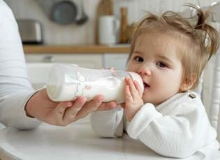 Emzirme döneminde neler tüketilmeli? Emziren anneler için beslenme önerileri