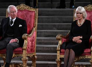 Uğruna tüm dünyayı karşısına aldığı aşk sona mı erdi? Kral Charles ve Camilla evleri ayırdı