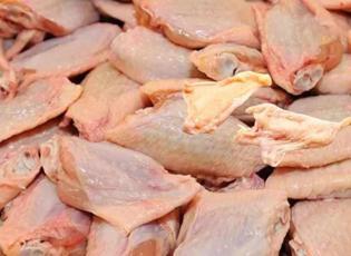 Tavuğun en zararlı kısmı ortaya çıktı! Severek tüketilse de derisi kalbi ve vücudu zehirliyor