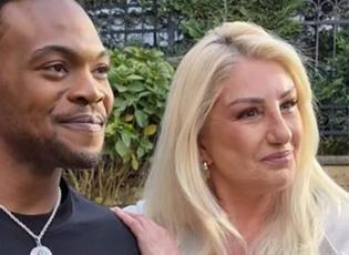 Muazzez Ersoy, Nijeryalı hayranıyla evinde şarkı söylediği anları paylaştı!