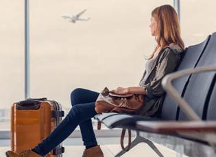 Pilot eşi olan sosyal medya fenomeni, kadınların yaptığı en büyük seyahat hatasını açıkladı!