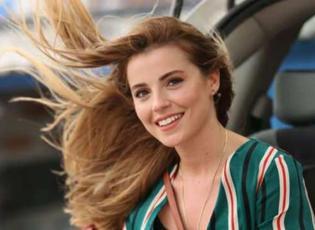 Uyuşturucu operasyonunda g&ouml;zaltına alınan Ezgi Ey&uuml;boğlu'nun avukatından a&ccedil;ıklama geldi! 