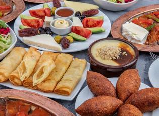 Ramazanda diyete uygun beslenme nasıl olmalı? Uzman Diyetisyen S&uuml;meyye Kara'dan Ramazan diyeti