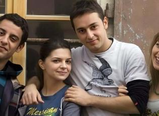 Kavak Yelleri'nin senaristinden şaşırtan itiraf! "Midem bulanınca diziyi bıraktım"