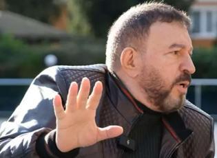 Mustafa Topaloğlu'nu kızdıran hareket! Sahneyi terk etti