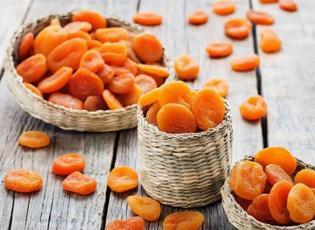 Ramazanda iftardan sonra 4 tane kuru kayısı yerseniz!