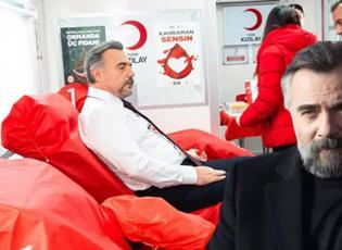 T&uuml;rk Kızılay'dan Oktay Kaynarca ile kan bağışı &ccedil;ağrısı: 'Kahraman sensin!'