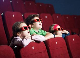 Bakan Ersoy'dan &ccedil;ocuklara m&uuml;jde: 23 Nisan'da &ccedil;ocuklar i&ccedil;in sinema kampanyası uygulanıyor!