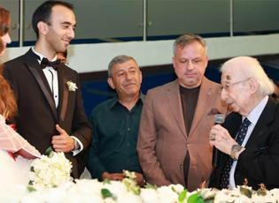 Sultan II. Abd&uuml;lhamid Han&rsquo;ın torunu d&uuml;nyaevine girdi