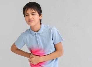 Apandisitin en &ouml;nemli belirtisi ortaya &ccedil;ıktı! Karın ağrısına dikkat