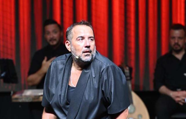 Ata Demirer takip&ccedil;ilerine uyarıda bulundu: 'İtibar etmeyin'
