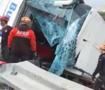 Son Dakika: Antalya'da yolcu otob&uuml;s&uuml; devrildi! &Ccedil;ok sayıda &ouml;l&uuml; ve yaralı var