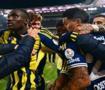 Kadık&ouml;y'de yıllarca unutulmayacak ma&ccedil;! Fenerbah&ccedil;e son dakikalarda geri d&ouml;nd&uuml;