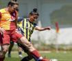 Kadınlar S&uuml;per Ligi'nde nefes kesen derbi! Galatasaray, Fenerbah&ccedil;e'yi 2 dakikada mat etti