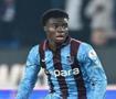 Transferde b&uuml;y&uuml;k s&uuml;rpriz! PSG'den Trabzonsporlu oyuncuya kanca