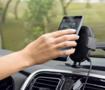 S&uuml;r&uuml;c&uuml;ler dikkat! Telefon tutucu, ses sistemi ve ekran kullanımına yeni kurallar