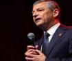 9 b&uuml;y&uuml;kşehirden &Ouml;zg&uuml;r &Ouml;zel&rsquo;e şok! S&uuml;rpriz Cemil Tugay iddiası