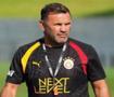 Galatasaray yeni transferini a&ccedil;ıkladı!