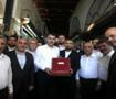 &Ouml;mr&uuml;m&uuml;n sonuna kadar saklayacağım: Murat Kurum'a Kahramanmaraş'ta duygulandıran hediye