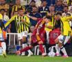 Fenerbah&ccedil;e'nin yıldızı ameliyat oldu! 2 ay yok