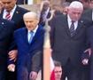 Bah&ccedil;eli'yle kol kola girdi: Parti i&ccedil;inden tepki! Dervişoğlu'ndan a&ccedil;ıklama