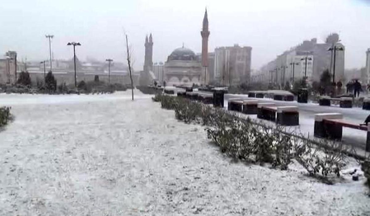 28 aralik sivas ta okullar tatil mi hava durumu raporu egitim haberleri