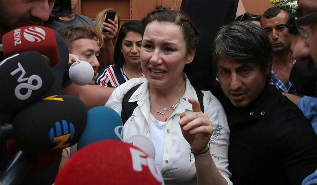 deniz seki koseyi dondu tam 1 milyon tl unlulerin dunyasi haberleri