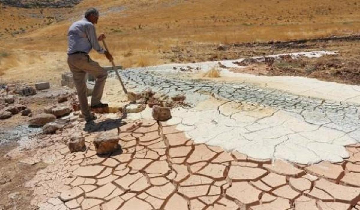 bahcesine kuyu acmak istedi cikan manzara karsisinda sasti kaldi guncel haberleri